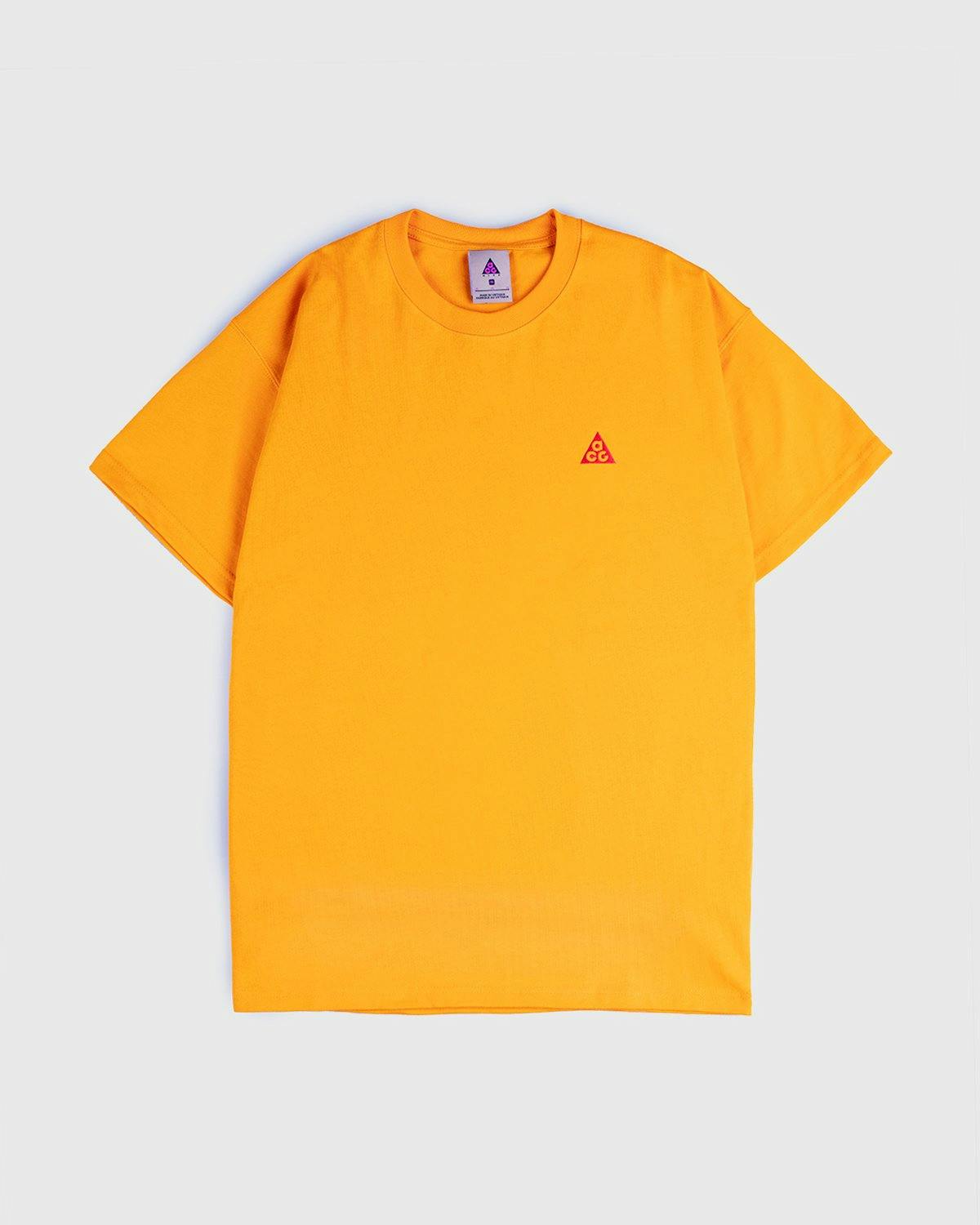 Nike ACG - M NRG ACG SS Embr Tee Orange - Clothing - Orange - Image 1