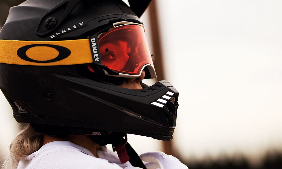 Oakley goggles helmet