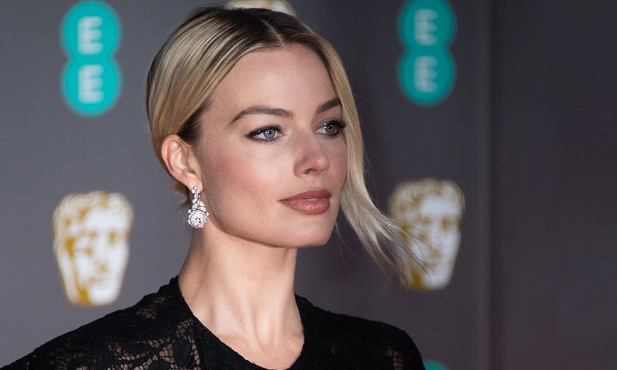 : Margot Robbie attends the EE British Academy Film Awards