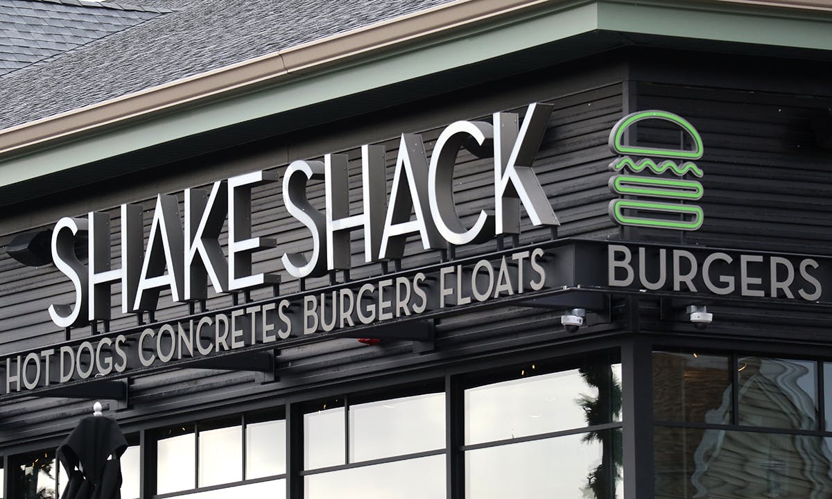 Shake Shack sign