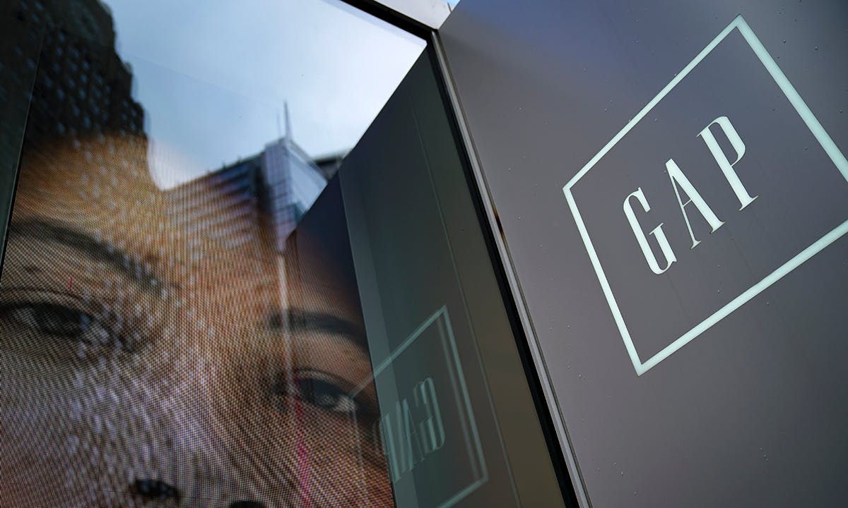 Gap store sign