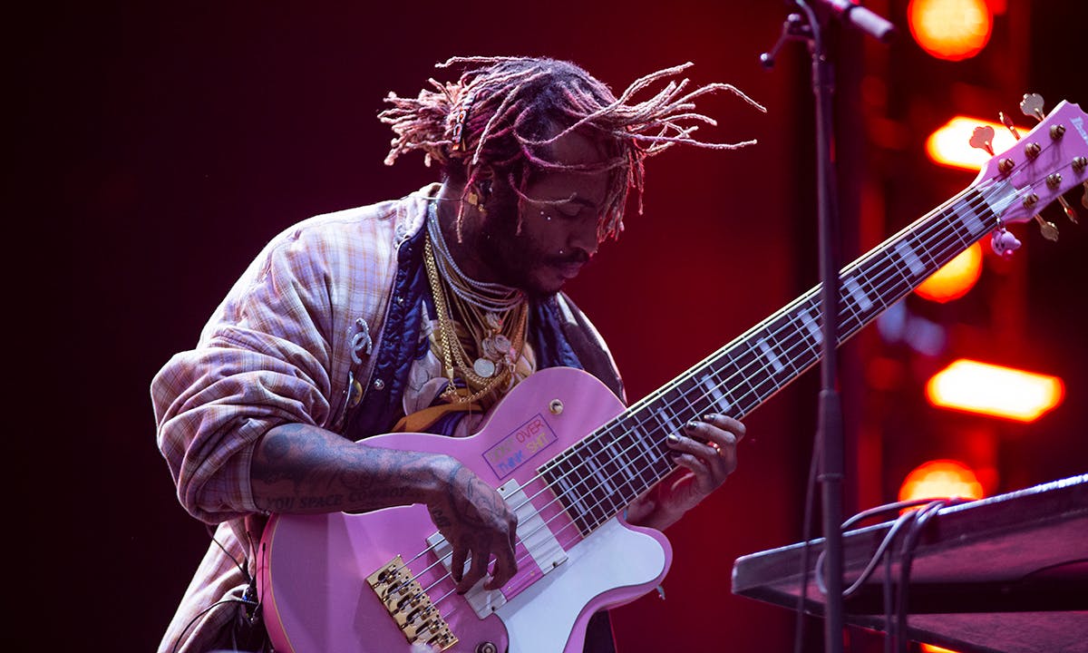 thundercat performs live