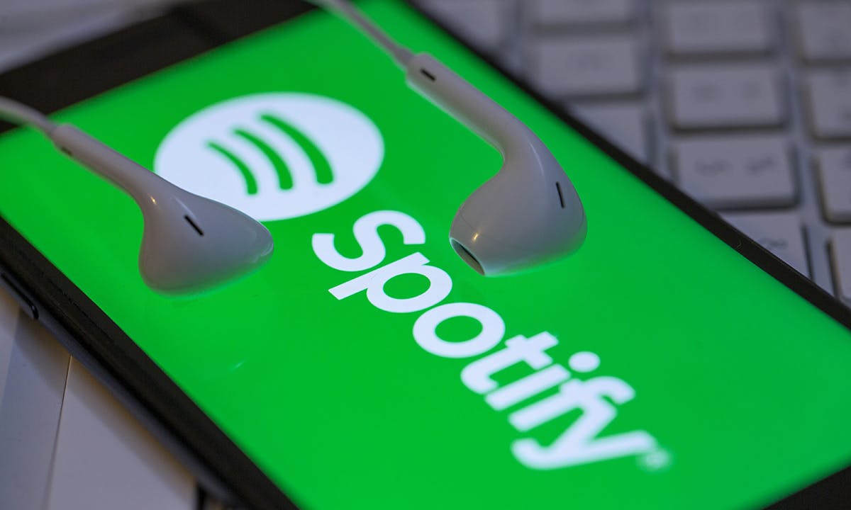 Spotify logo smartphone