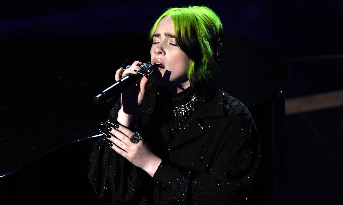 Billie Eilish performing Oscars