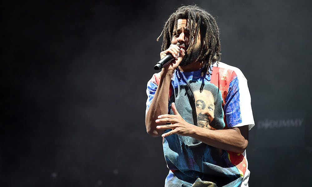 j.cole performing bob Marley t-shirt