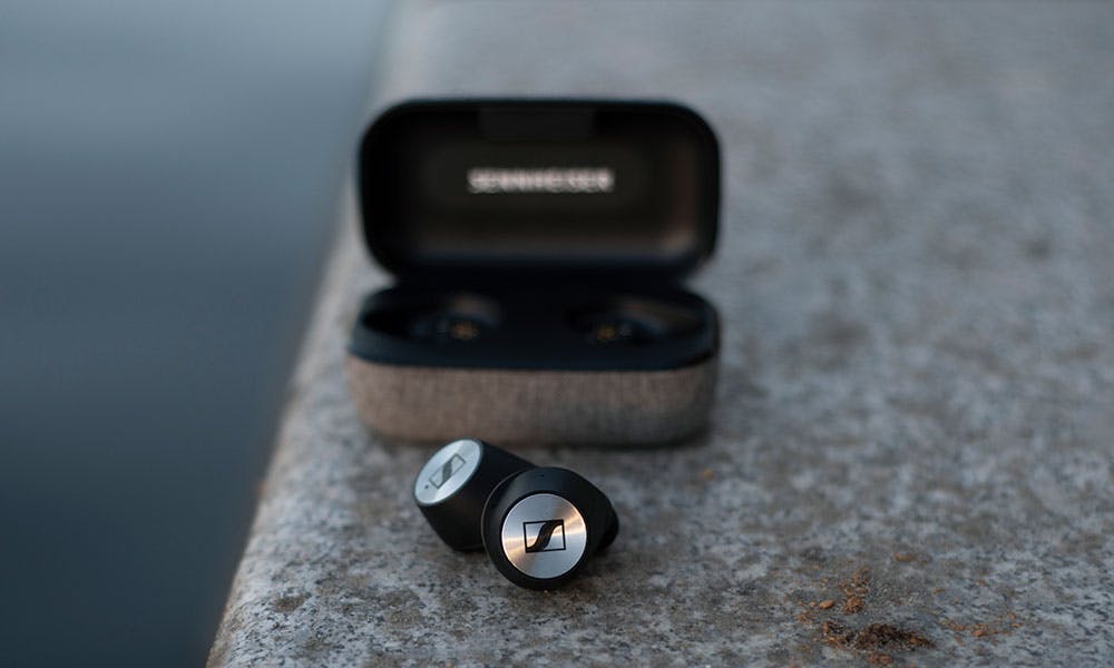 sennheiser momentum wireless earphones feature headphones