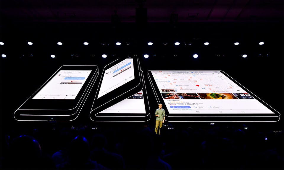 samsung foldable smartphone infinity flex display