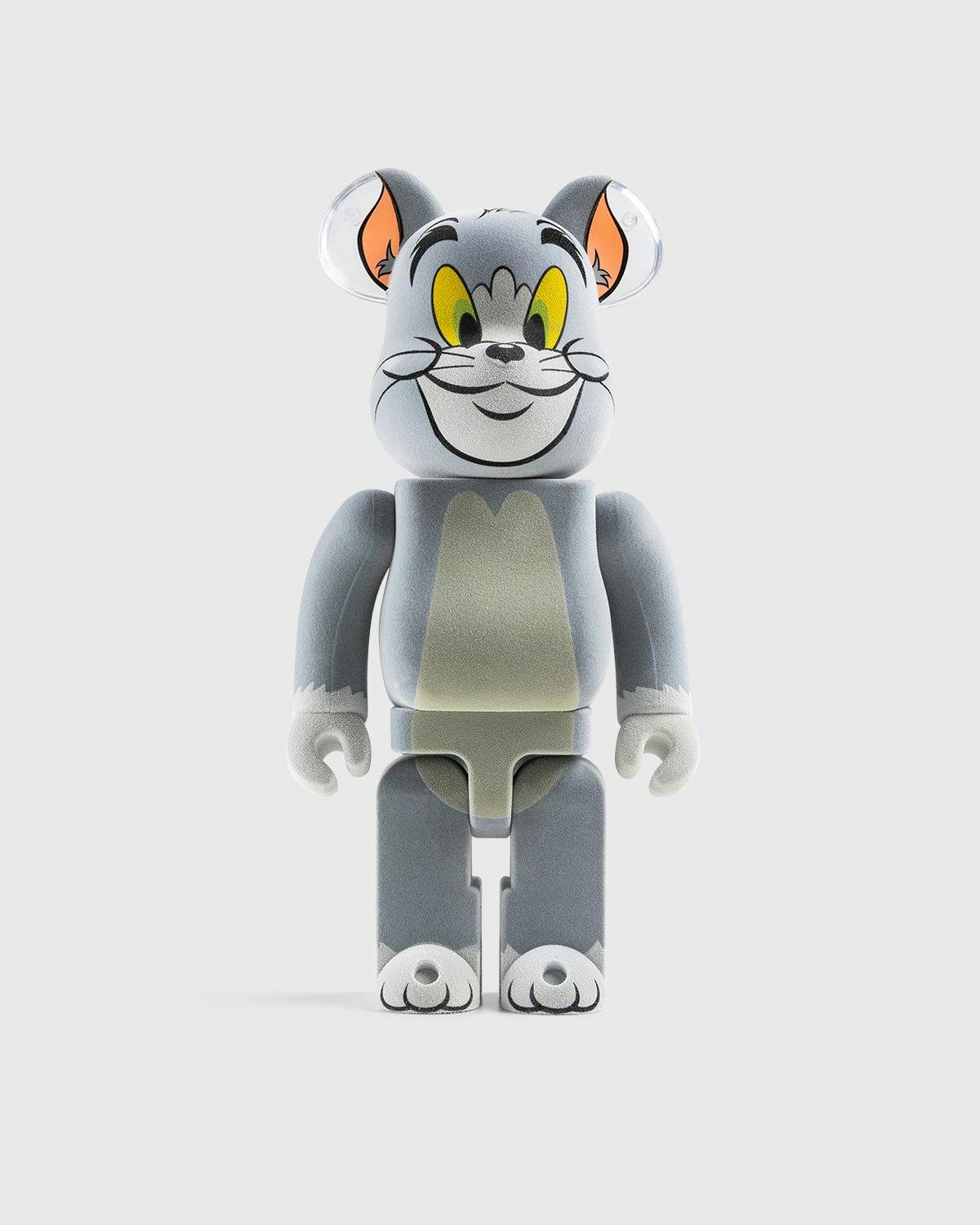 Medicom - Be@rbrick Tom Flocky 1000% Grey - Lifestyle - Grey - Image 1