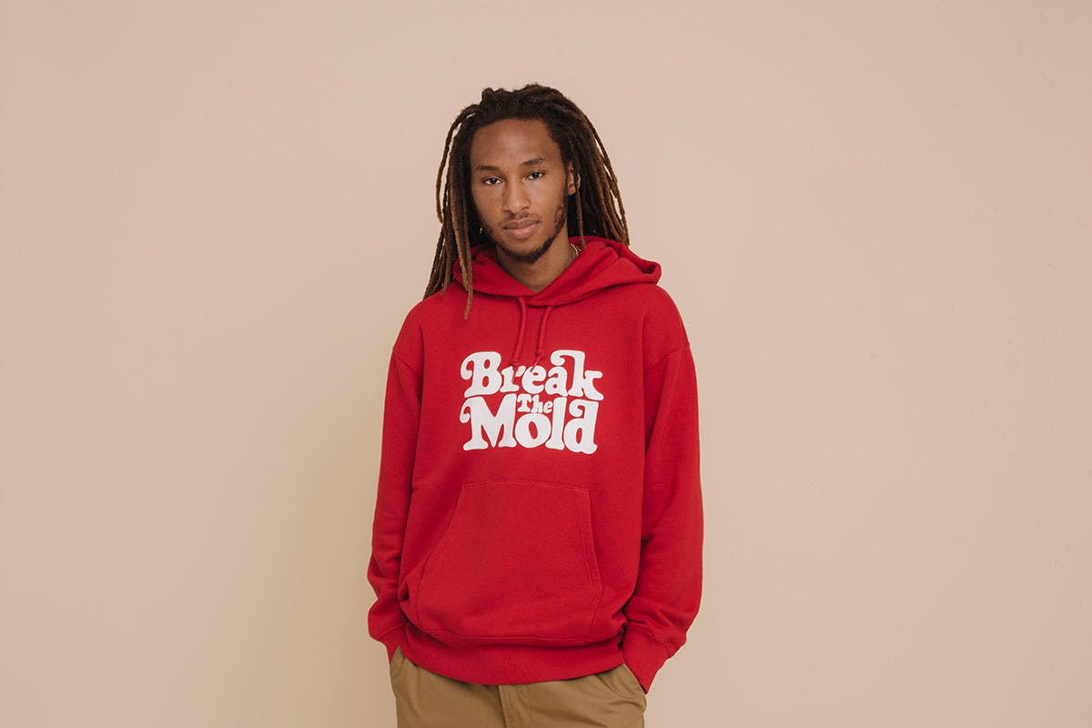 Red on sale hoodie uniqlo