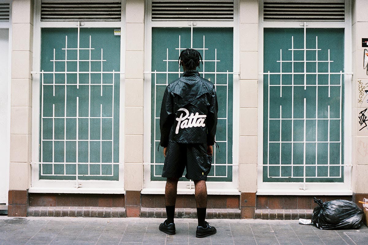 patta alch windbreaker shorts Alexandra Hackett MiniSwoosh