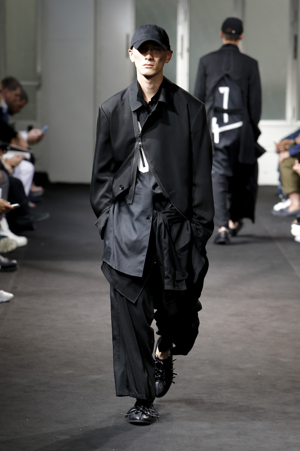 Yohji Yamamoto Presents Eclectic Graphic Tailoring for SS19