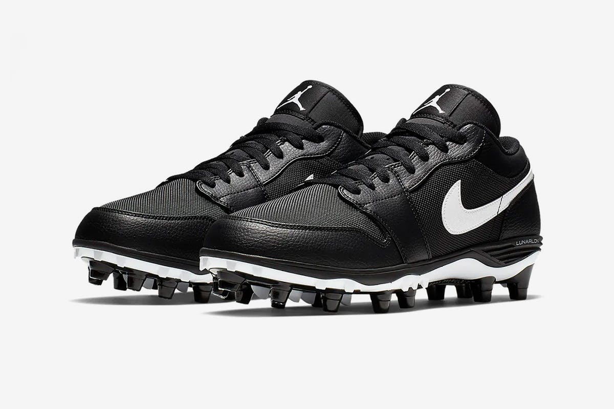 Nike air jordan hot sale 1 football cleats