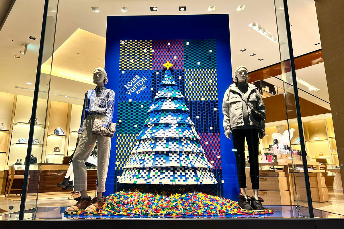 The Louis Vuitton Christmas Window you didn't know you needed to