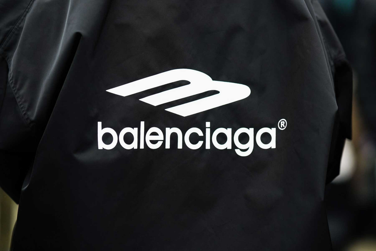 Introducing the new Balenciaga logo