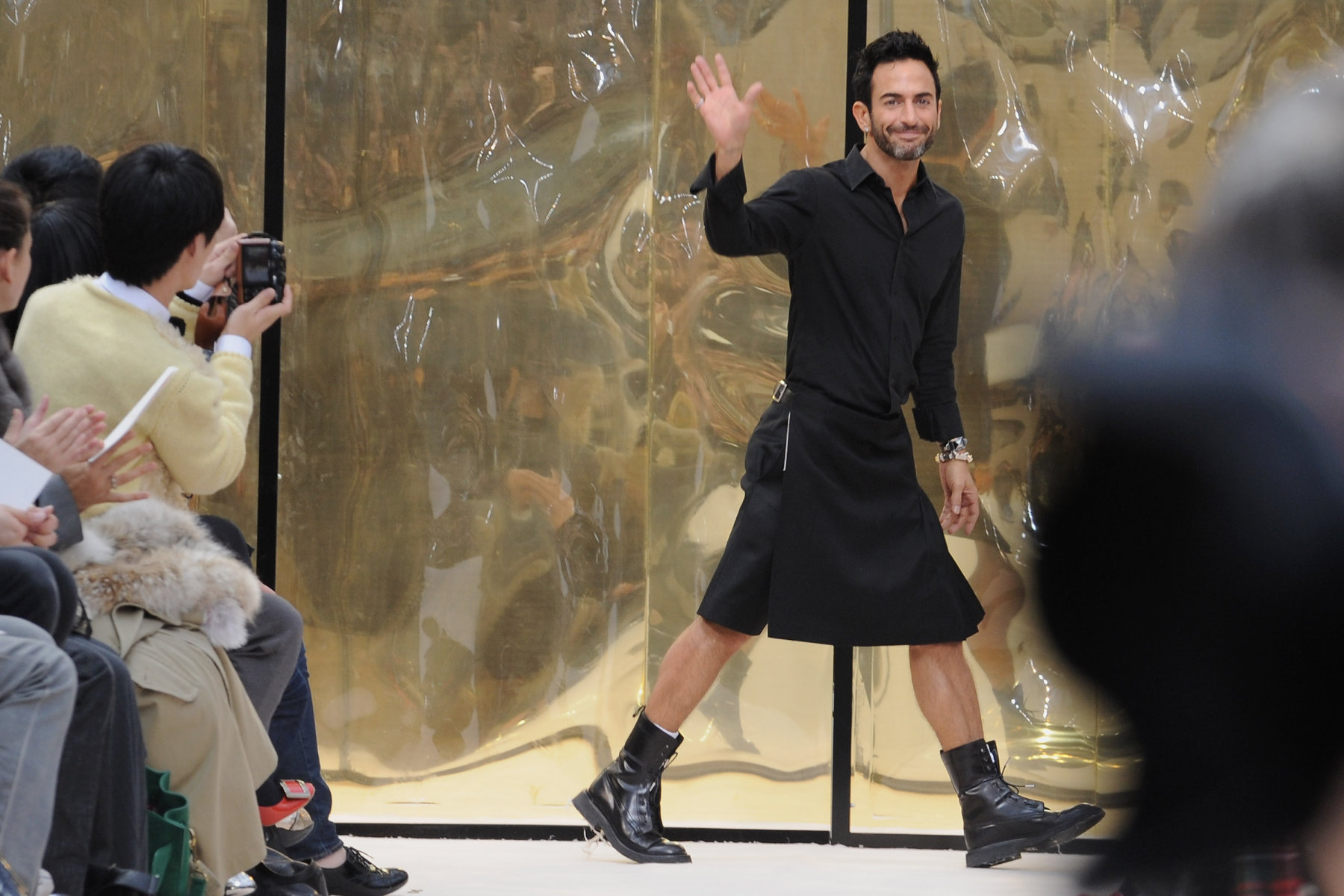 KING OF COLLABORATIONS: HOW MARC JACOBS OPENED LOUIS VUITTON UP TO THE  STREETS - Culted