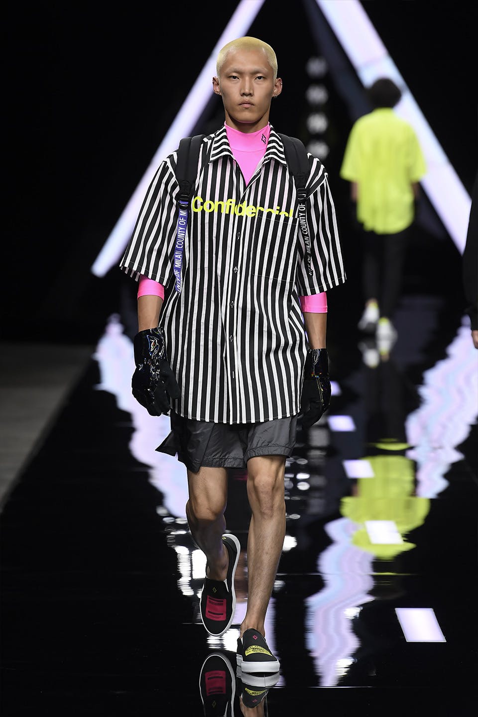 marcelo burlon ss19 spielberg eastpak linda farrow runway