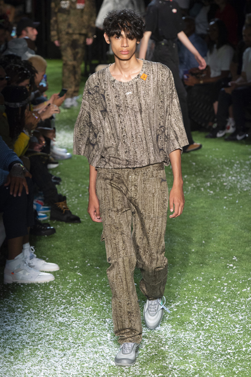 OFF–WHITE Paris Fashion Week SS19: Here's What Went Down
