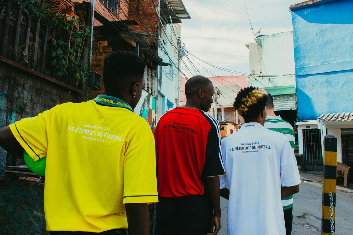 Les Vêtements de Football Debuts High Fashion-Inspired Jersey Capsule