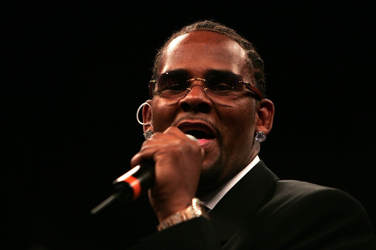 r kelly i admit it R. Kelly sexual assault