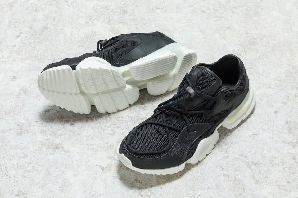 reebok runr96 barneysny release date price Reebok Run.r 96