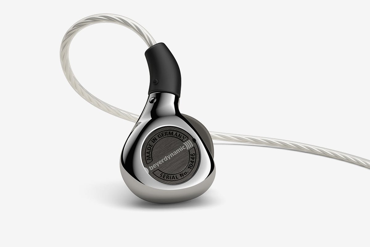 beyerdynamics xelento remote headphones earphones