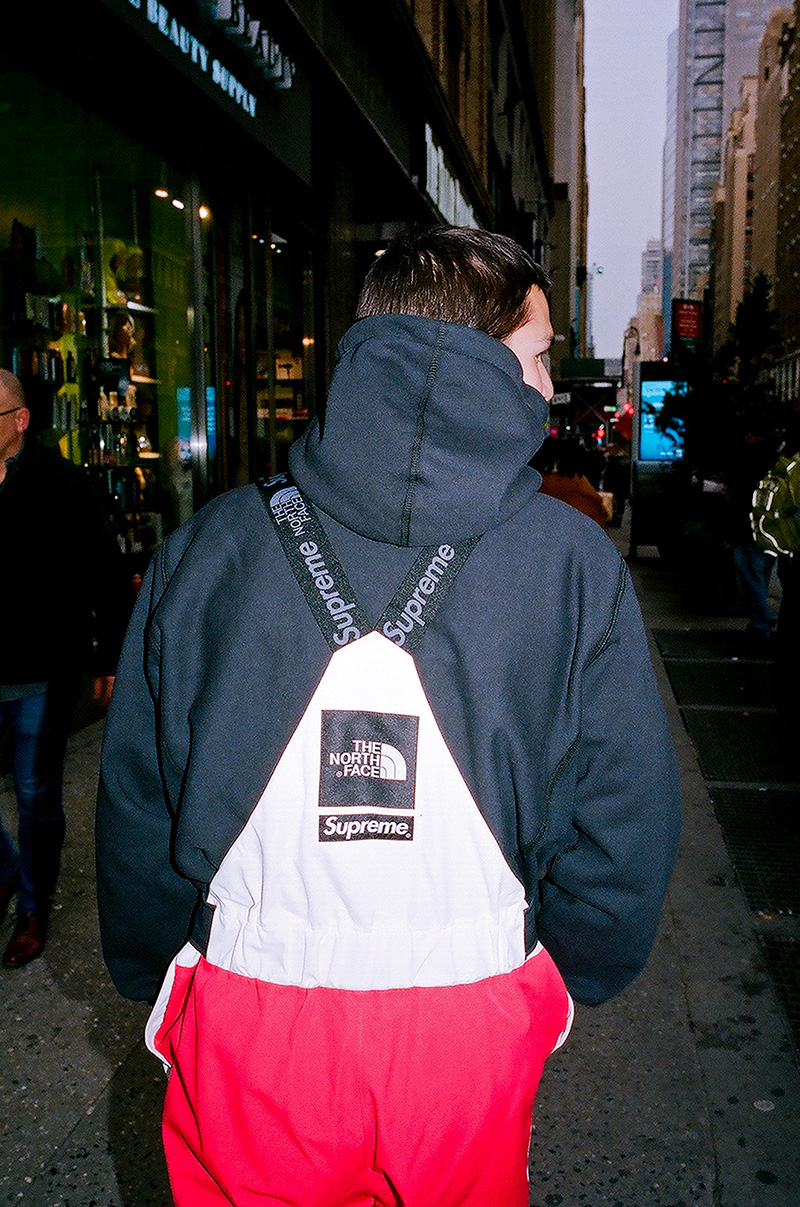 SS10 Supreme x The North Face Expedition Pullover Jacket