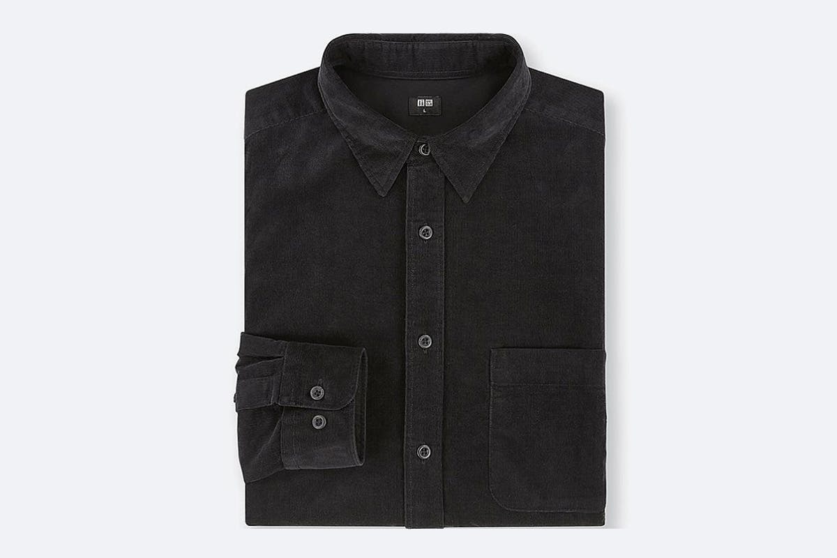 uniqlo black shirt KAWS sesame street