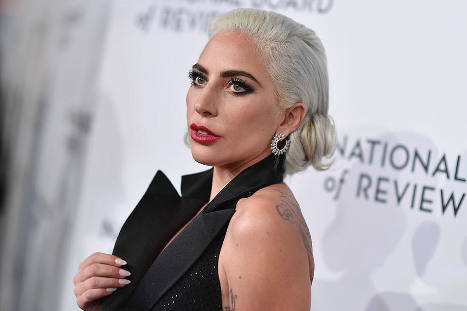 lady gaga apologizes r kelly R. Kelly