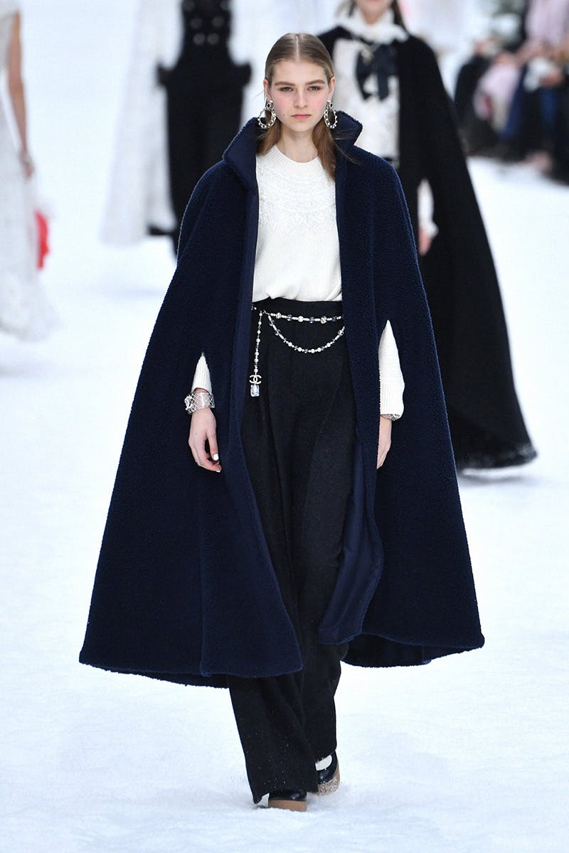 chanel karl lagerfelds final show pfw fw19