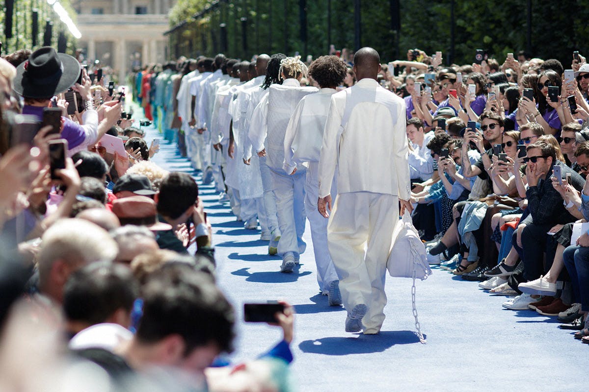 fashion week front row tickets Gucci chanel givenchy