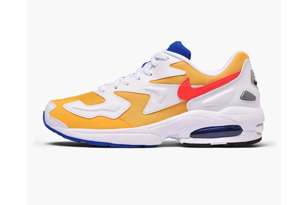 caliroots air max2 light sneaker sales