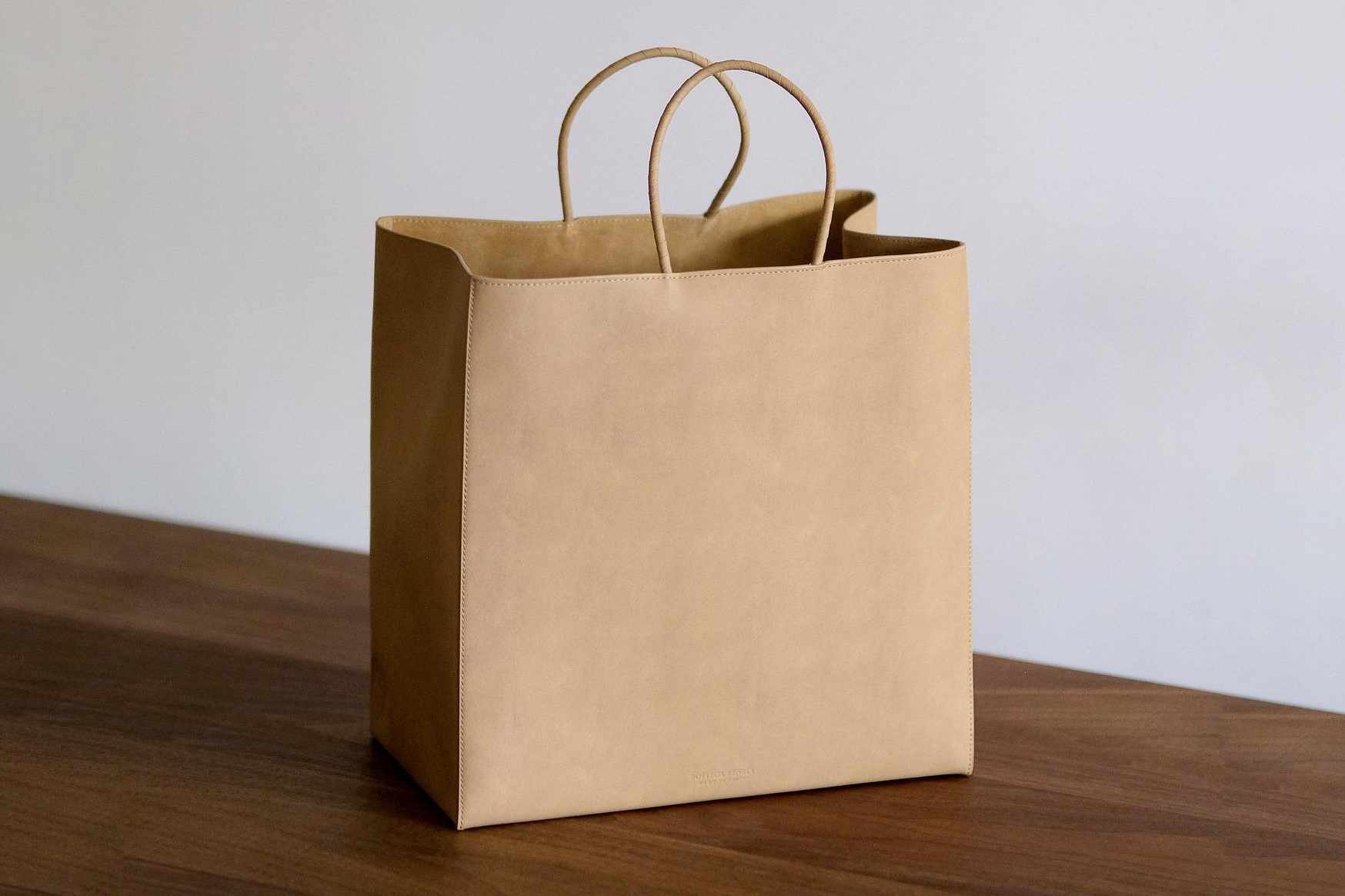 Authentic BOTTEGA VENETA Green Paper Shopping Bags (8 Bags)