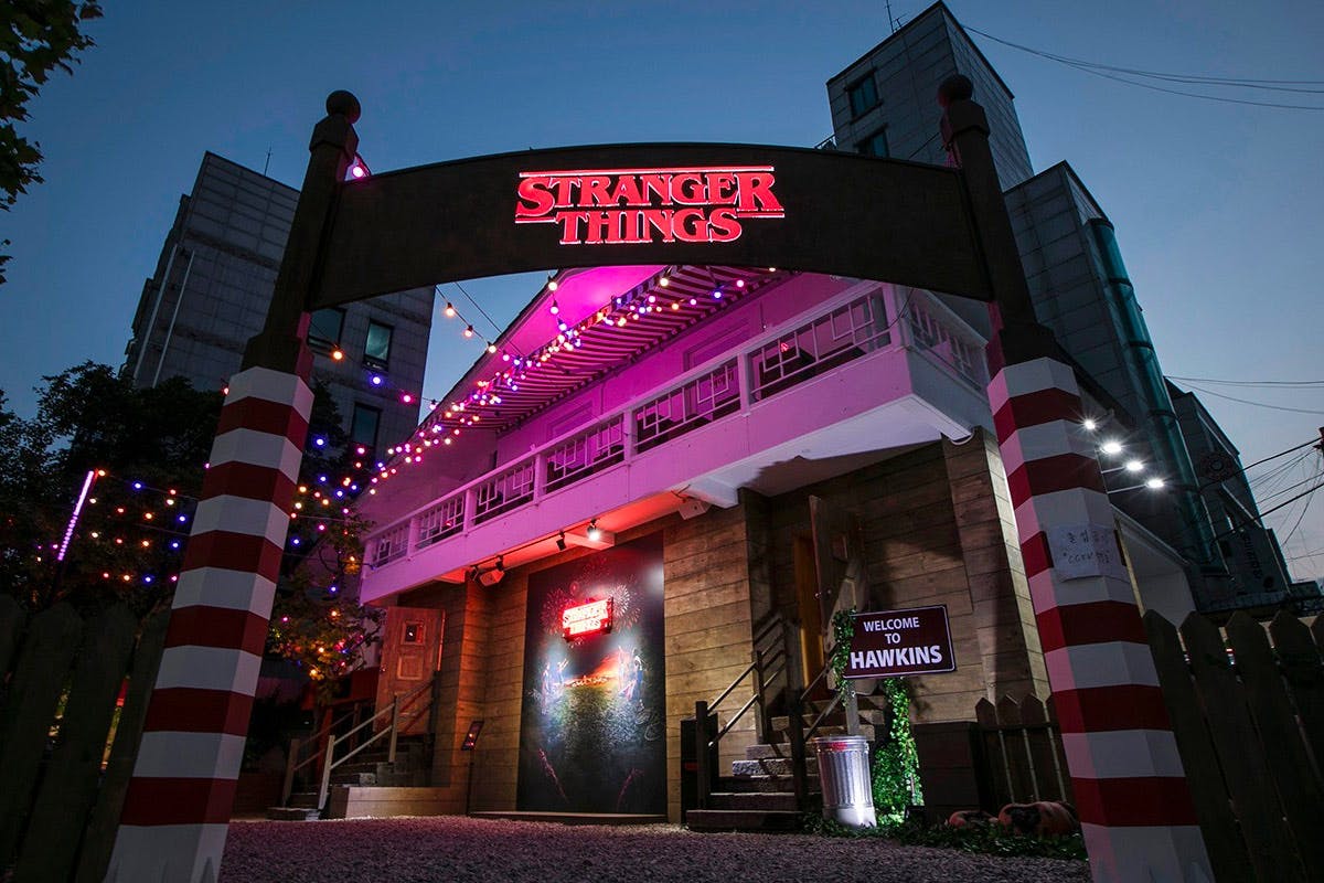 stranger things pop up korea netflix