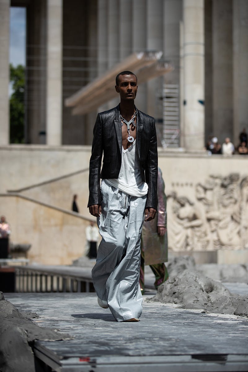 rick owens ss20 paris fashion week runway