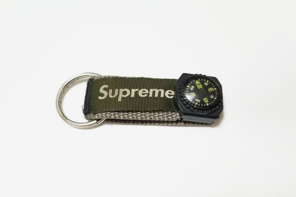 Supreme Collector Sells 1,300 Accessories For £200,000