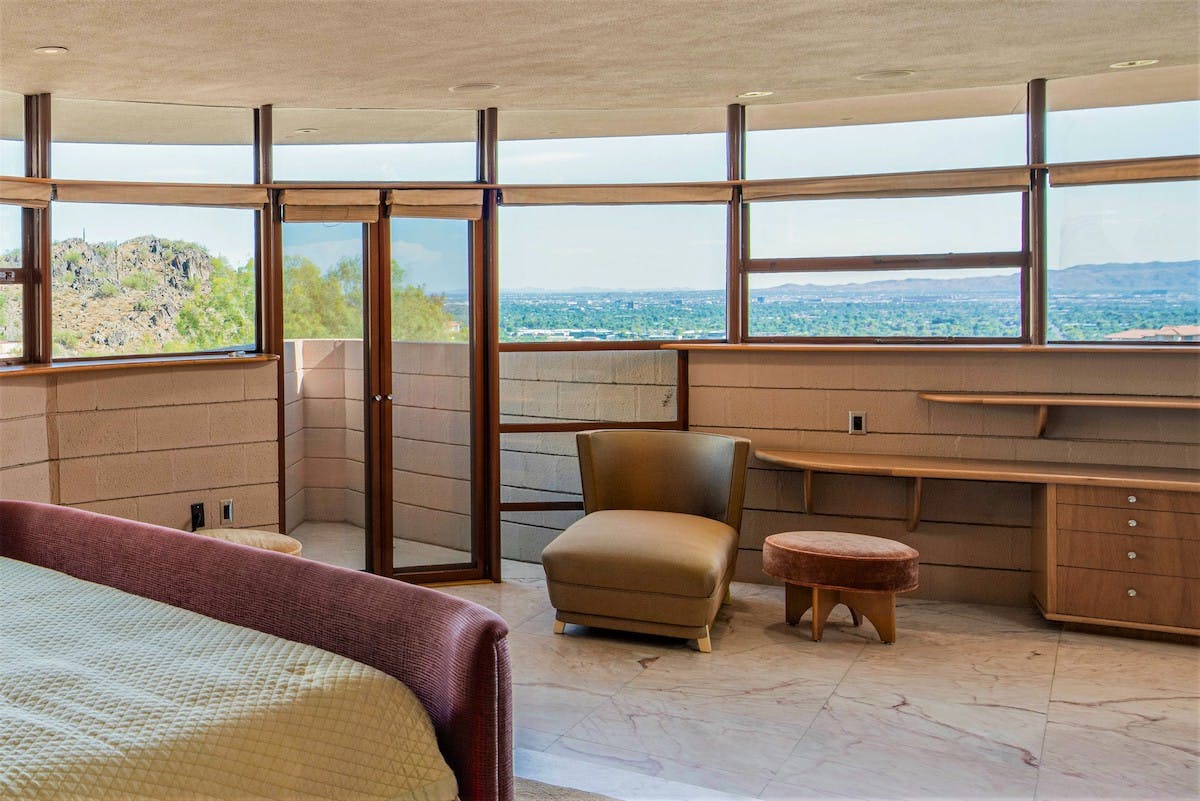 frank lloyd wright final home auction