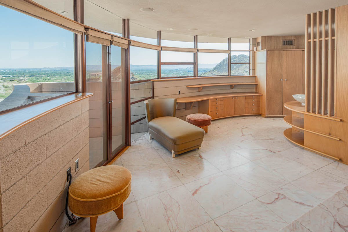 frank lloyd wright final home auction