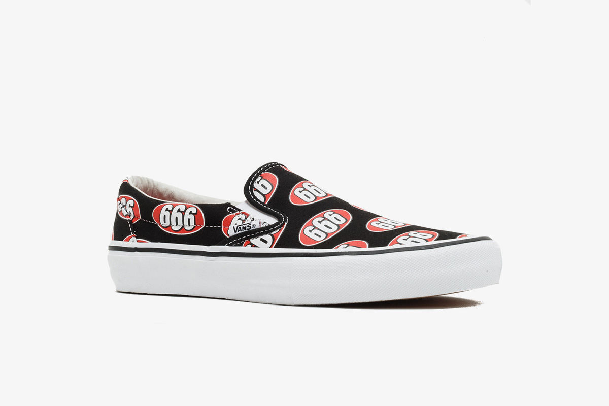 supreme vans history