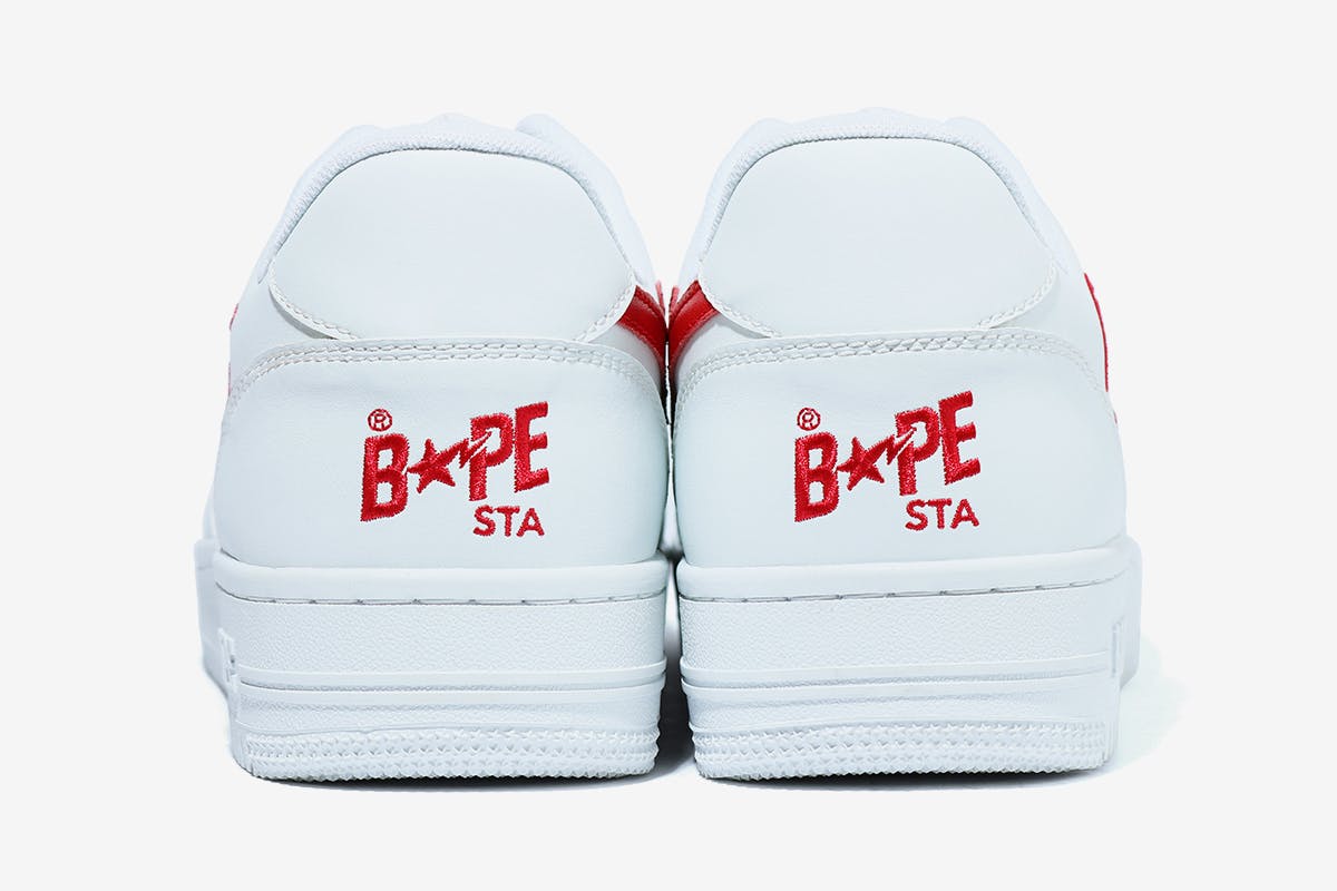 bapesta coca-cola white product shot