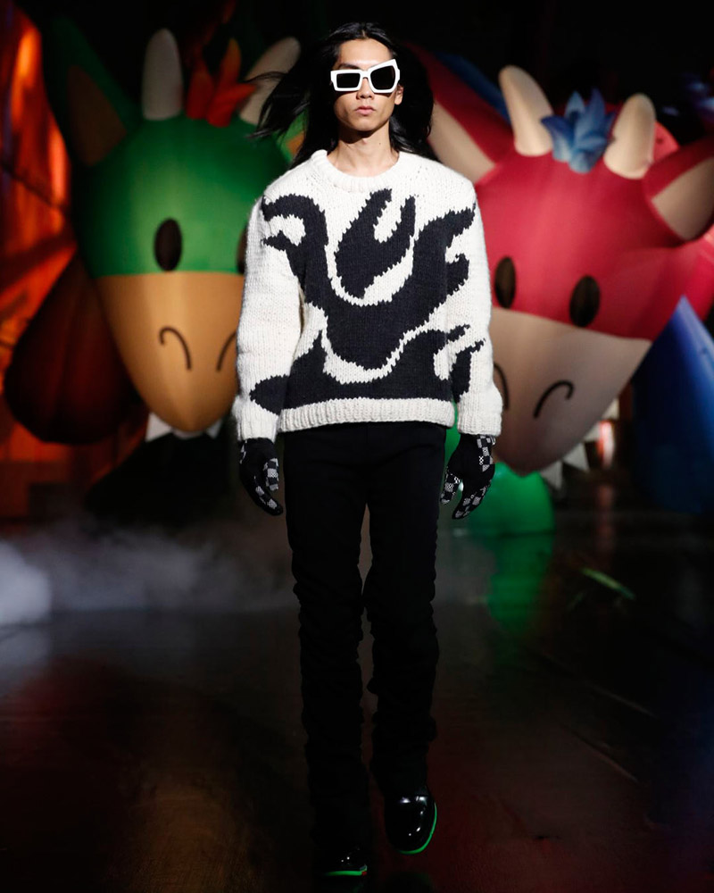 Louis Vuitton on X: #LVMenSS21 Teddy bear-inspired. A selection of looks  from @VirgilAbloh's latest #LouisVuitton collection. See more from the show  in Tokyo at   / X