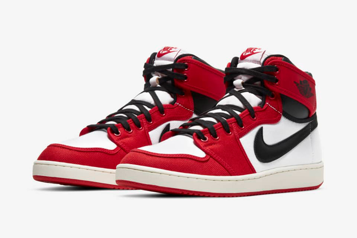 Air Jordan 1 Retro 'Chicago' Release Date. Nike SNKRS