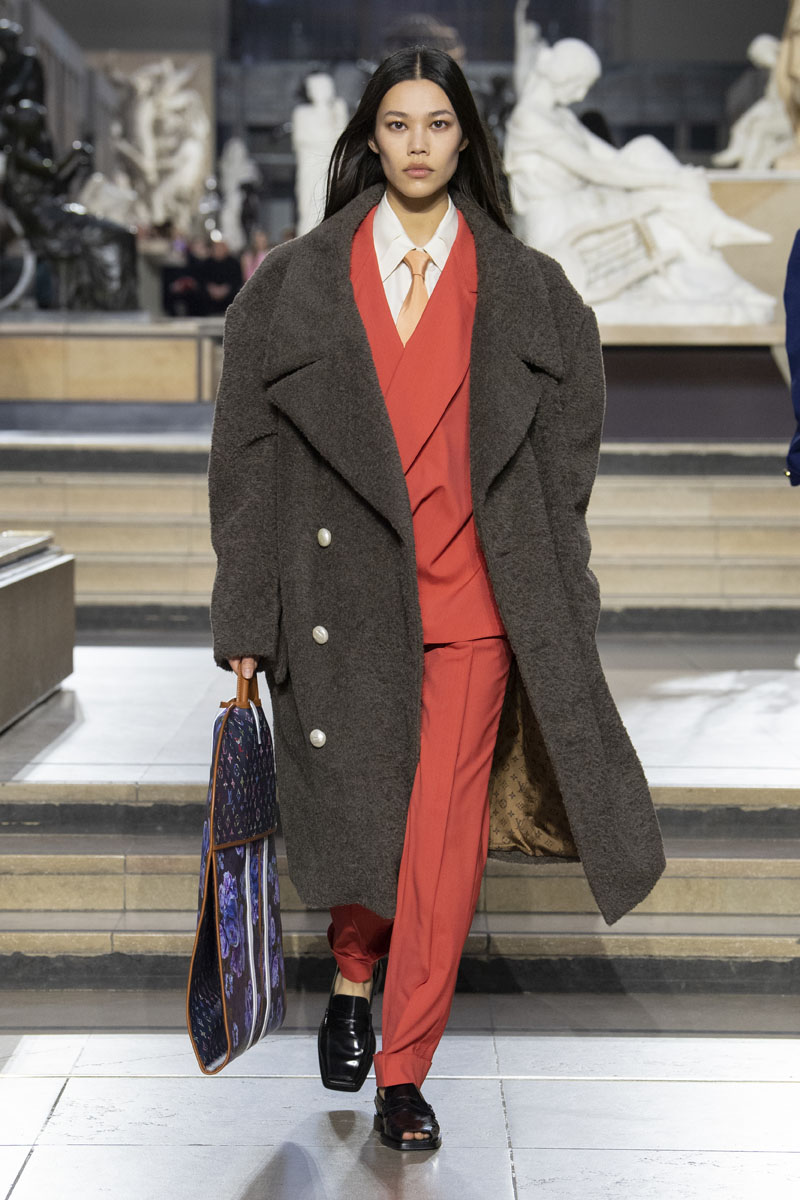 Louis Vuitton on X: #LVMenFW22 Alternative realities. New leather