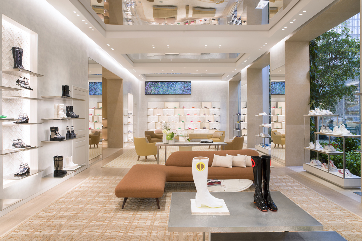 Lifting the curtain on LV's renovated Avenue Montaigne store