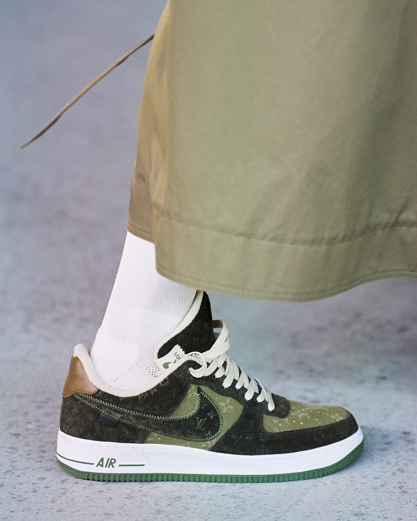 Louis Vuitton x Nike Air Force 1 by Virgil Abloh Collection Record-Breaking  Sale $25.3M USD at Sotheby's
