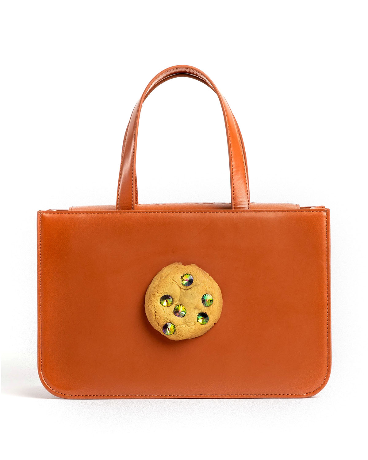 Puppets and Puppets put a cookie on a handbag, and the rest is