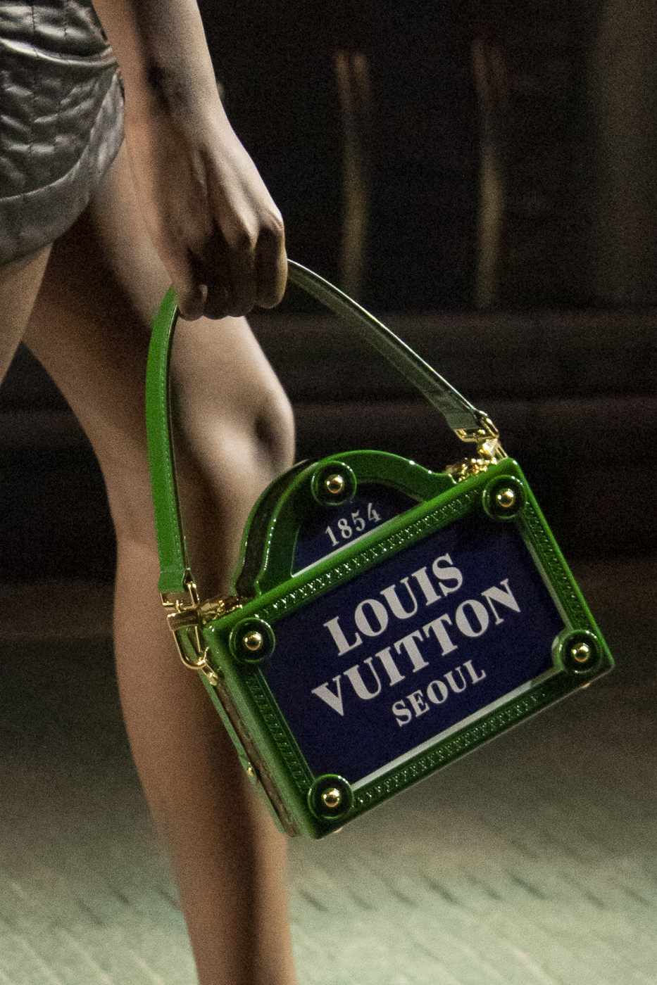 Louis Vuitton Pre-Fall 2023 Seoul Runway Collection
