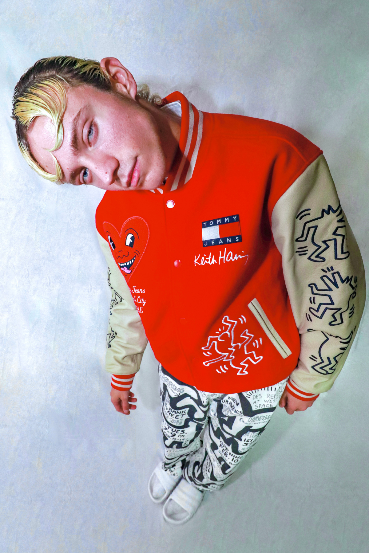 TOMMY HILFIGER LAUNCHES TOMMY JEANS CAPSULE COLLECTION WITH KEITH HARING -  SARKK