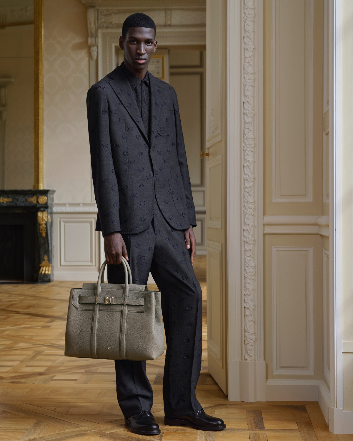 Louis Vuitton Men's Black & Gray Wool Blend Giant Damier Cigarette