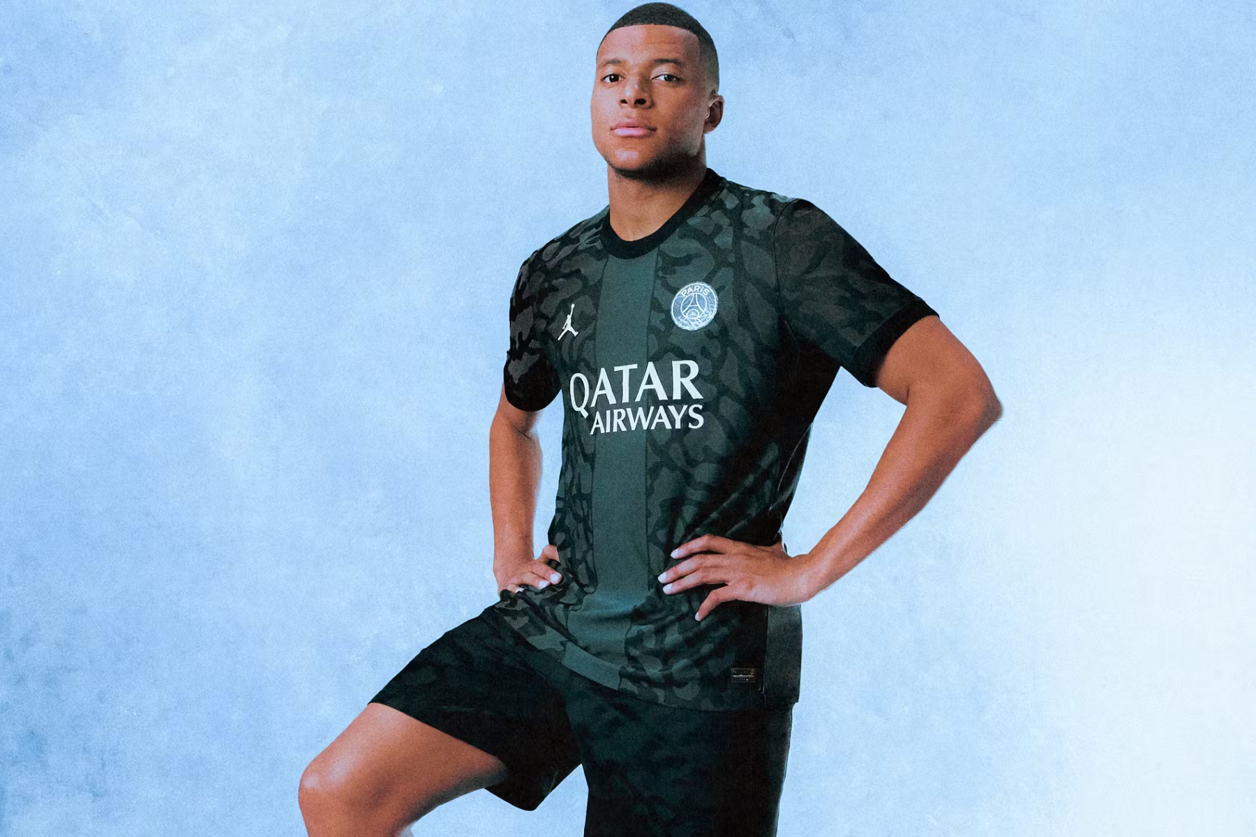 Classic Football Shirts on X: PSG x Jordan There are rumours that the next  Jordan and PSG collaboration will be for the home kit. Pro Evo kit designer  @EderMello86 has created the