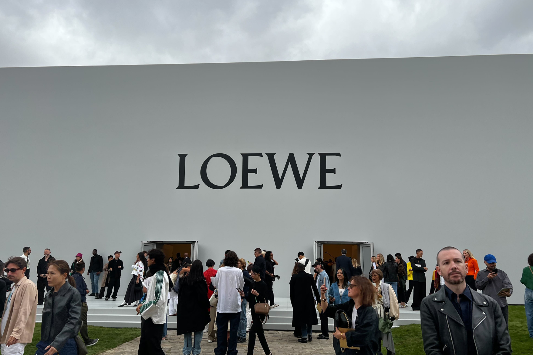 Loewe have STOPPED customers from buying their favourite bag! 😱 #luxu